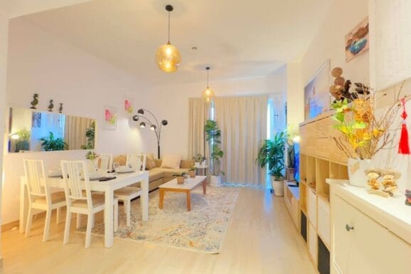 Luxuriously Fully Furnished 1-Bedroom Apartment for Rent in Water’s Edge | Yas Island, Abu Dhabi