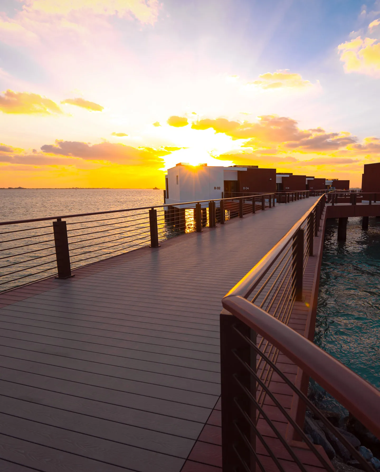 65ccb00a28ba72d260f67300_sunset (1)