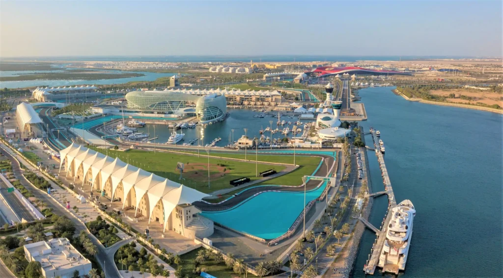 Yas Bay Waterfront Abu Dhabi 4