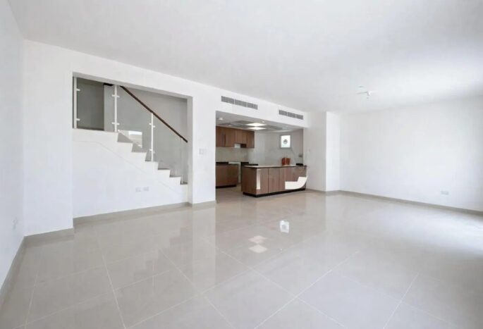 Beautiful 3-Bedroom Townhouse with Maids Room for Rent in Manazel Al Reef 2