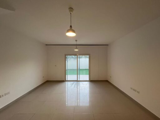 Elegant 2-bedroom townhouse for rent in Al Reef 1