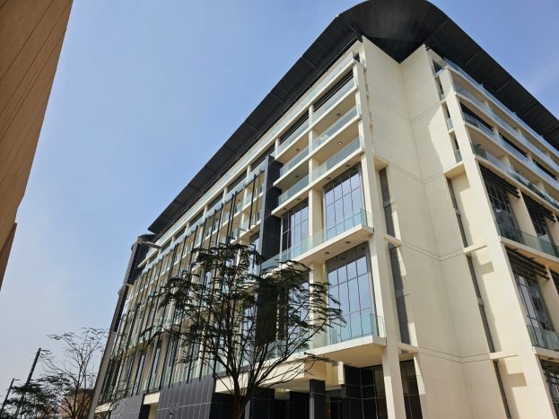 Beautiful Studio for Rent in Oasis Residence | Masdar City, Abu Dhabi