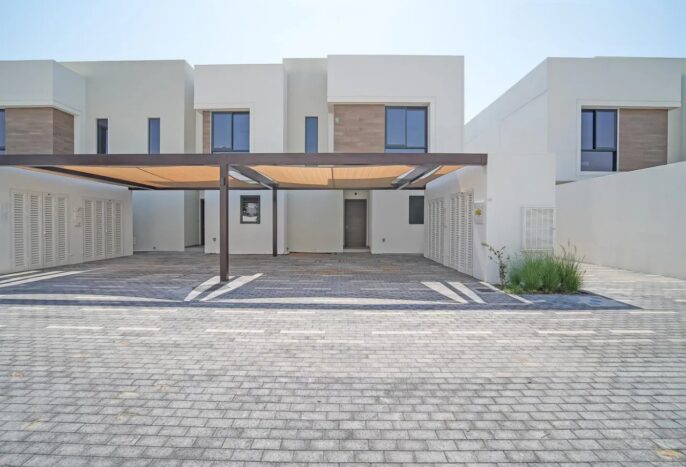 Amazing 3-Bedroom + Maid’s Room Townhouse for Rent in Noya Viva, Yas Island, Abu Dhabi