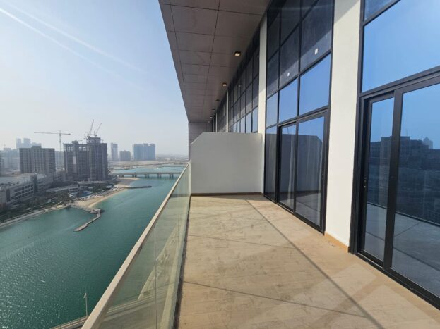 Elegant 3-Bedroom + 1 Duplex Apartment for Rent in Al Maryah Vista | Al Maryah Island, Abu Dhabi